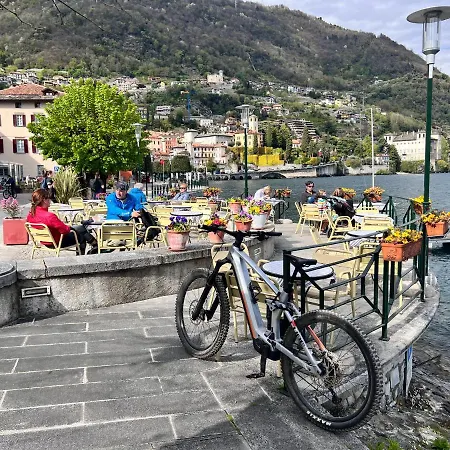 Casa Elenina Lägenhet Gravedona